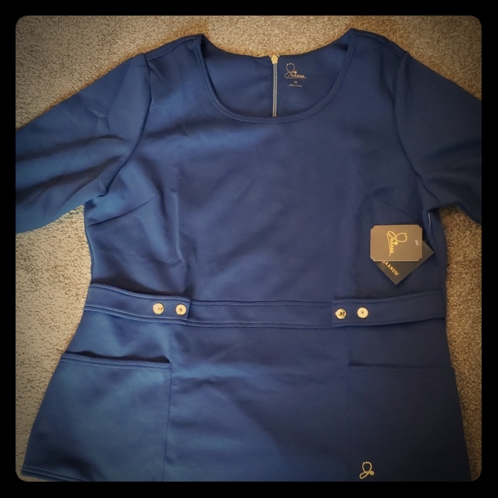 Jaanuu Navy Blue 3x (size 20) Scrub Tops
